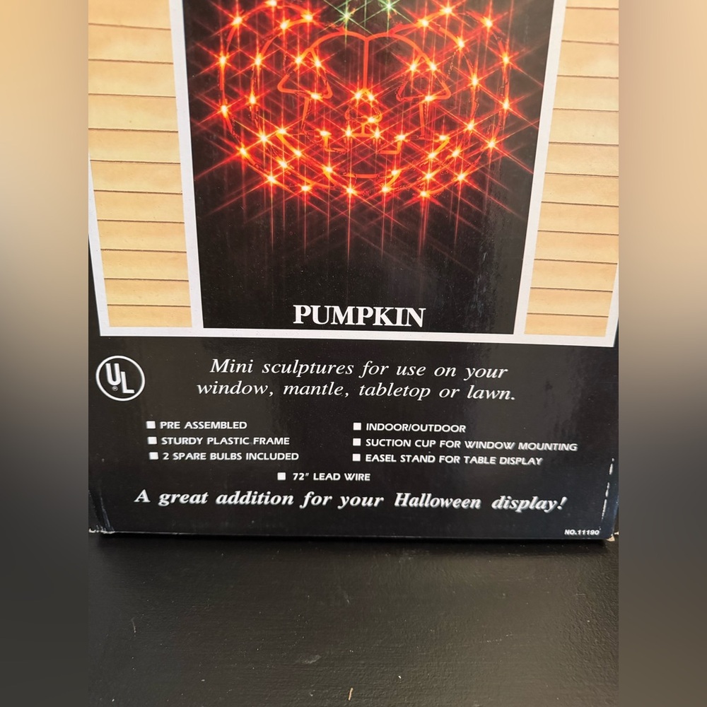 Ergobaby Halloween Pumpkin Light Set - Orange - Picture 2 of 3